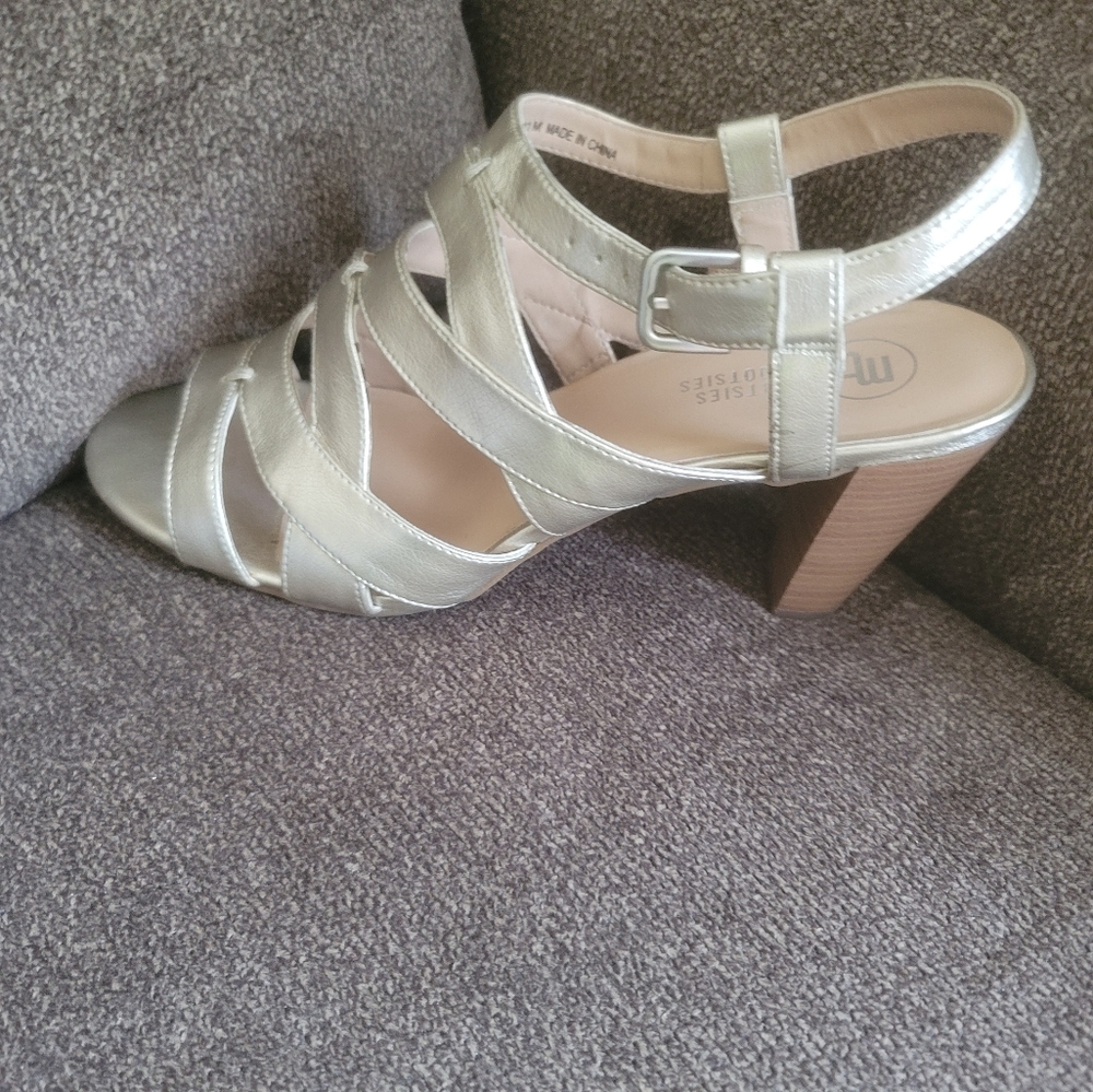 Gold sandal heels